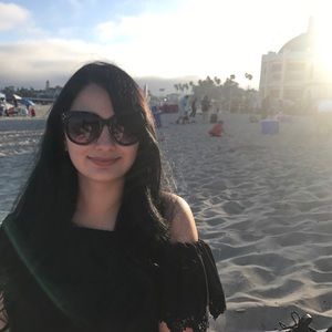 Meet your Posher, Ivonne